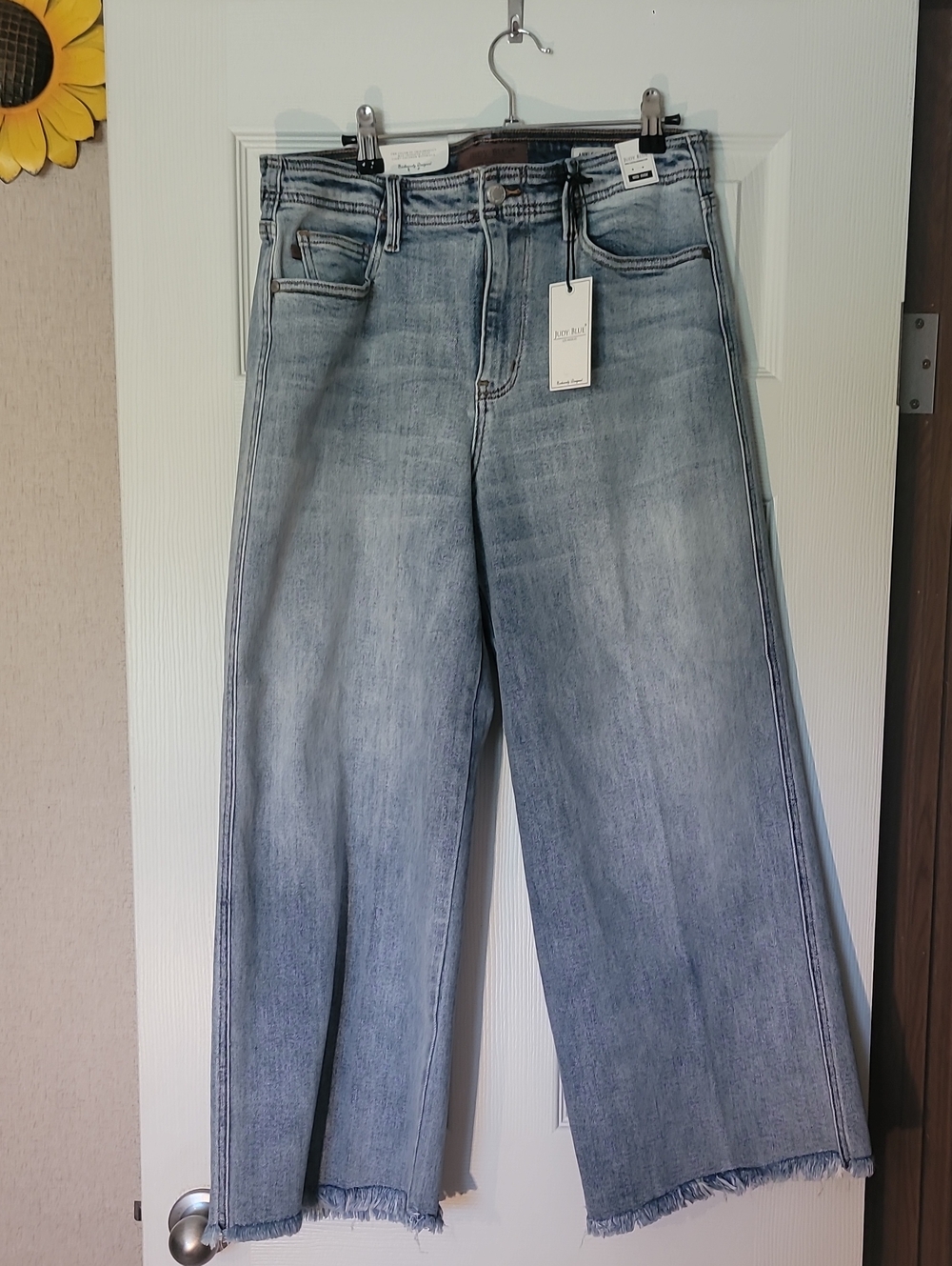 Judy Blue Light Blue Wide-Leg Mid-Rise Jeans